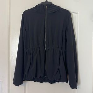 Lululemon peplum windbreaker